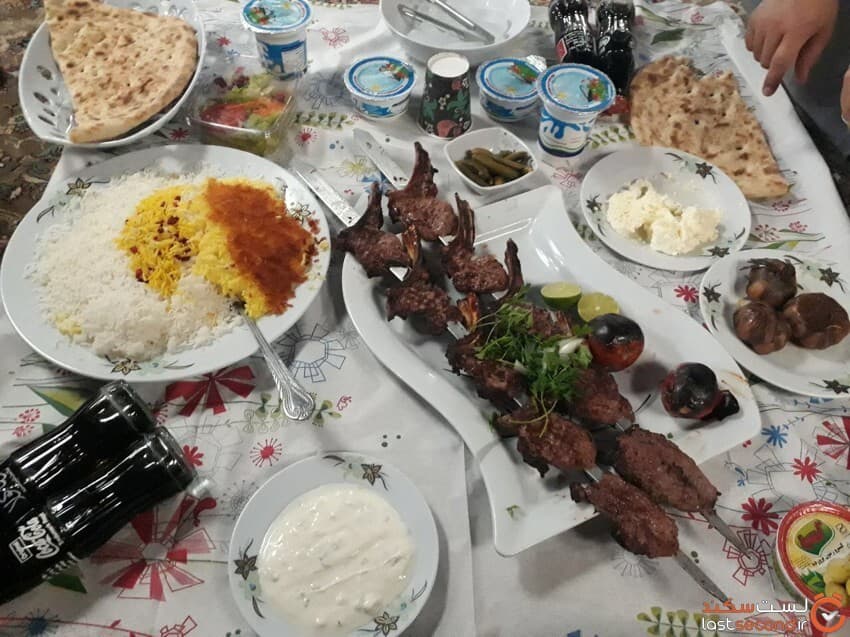 رستوران ارم شاندیز