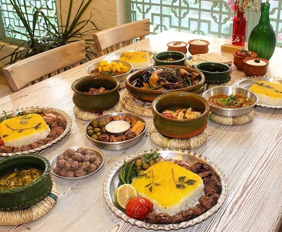 رستوران گیلانی کادیج