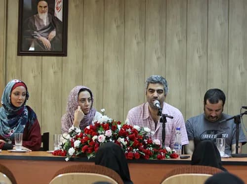 ساختمان پزشکان