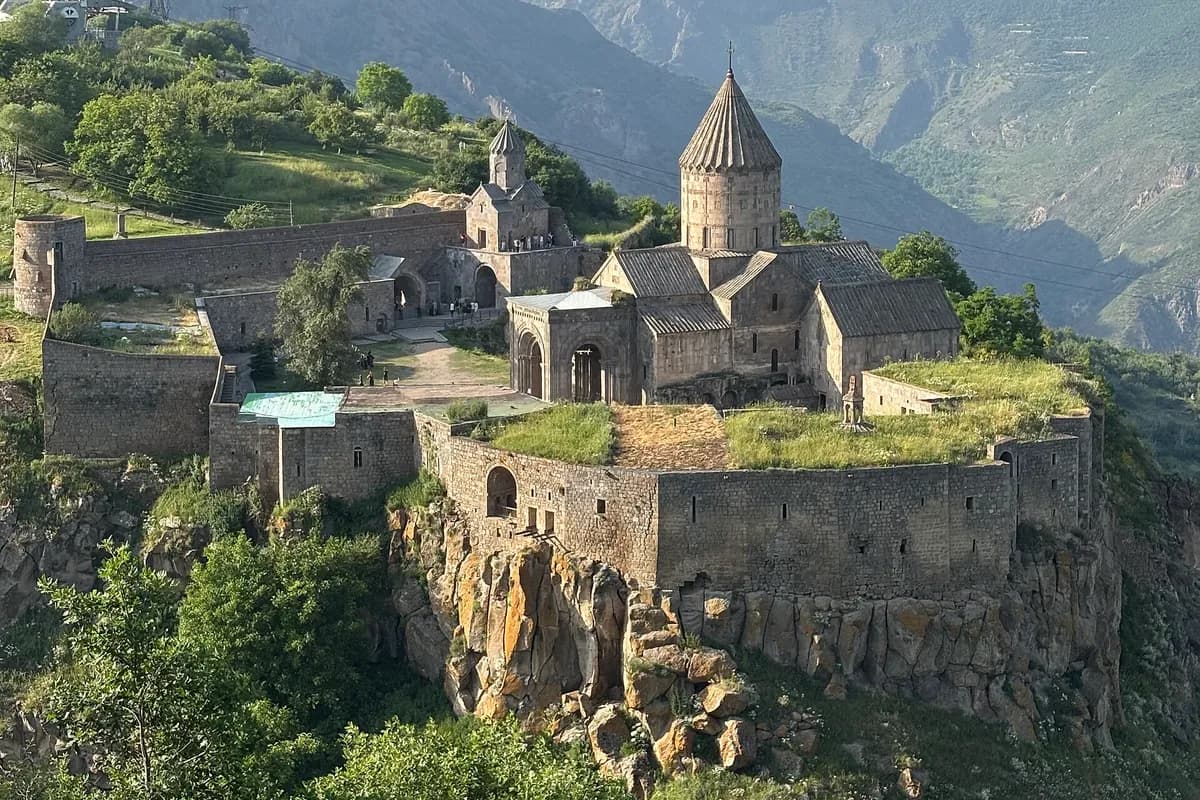 تصویر تجربه سفر به ارمنستان