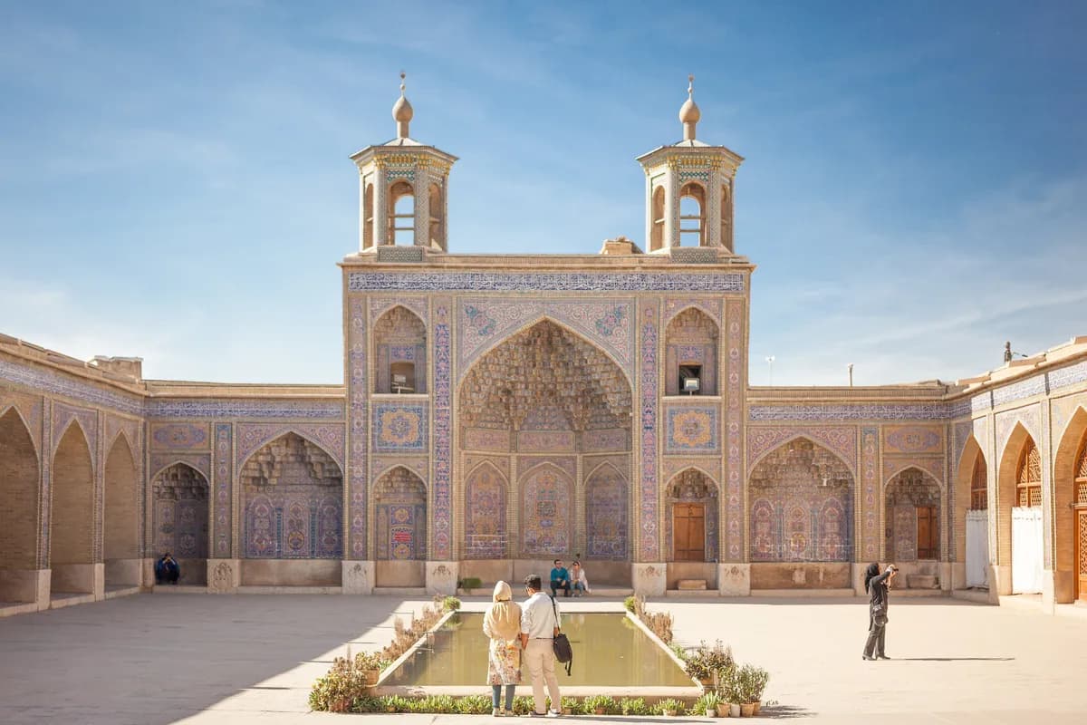 تصویر تجربه سفر به فارس